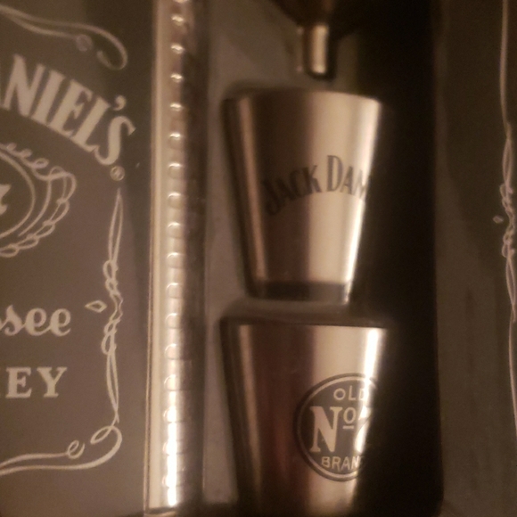 Collection - Picture 4 of 8